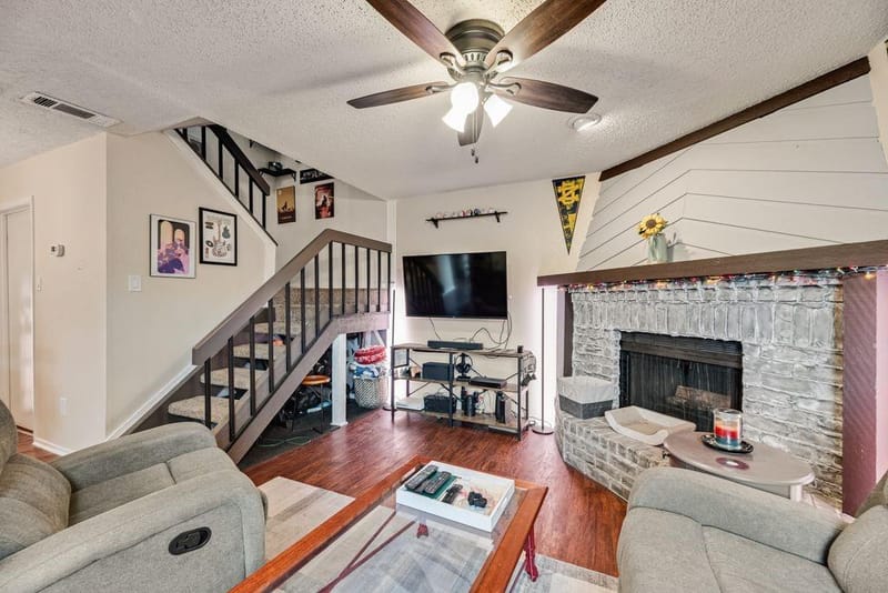 4273 Madera Road # 4, Irving TX 75038 - Photo 5