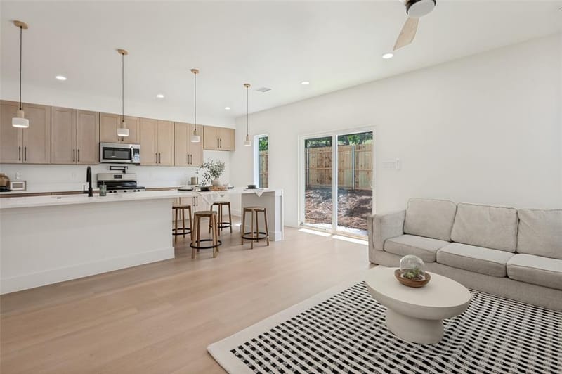 419 N Denley Drive, Dallas TX 75203 - Photo 7