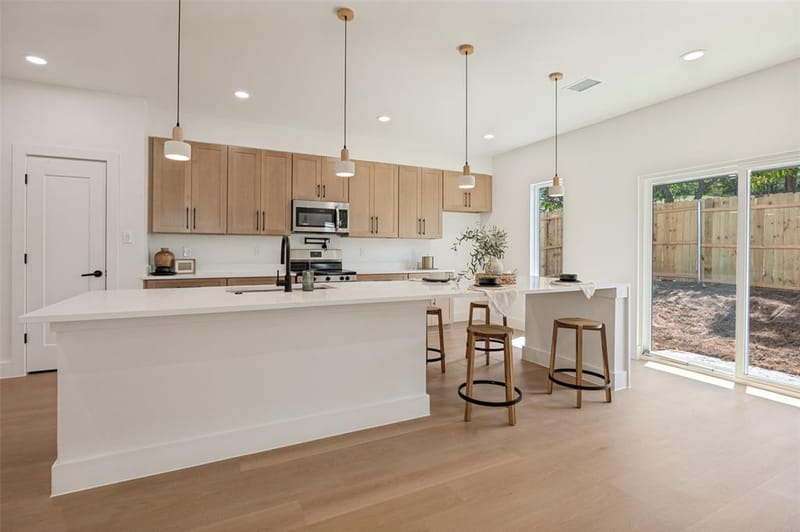 419 N Denley Drive, Dallas TX 75203 - Photo 8