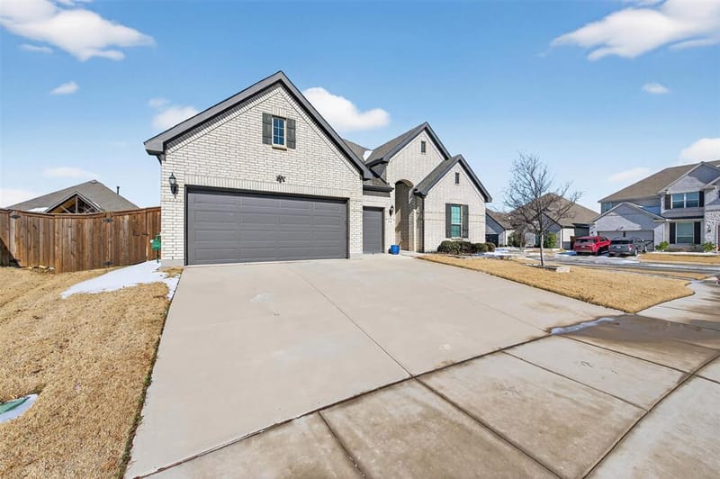 1700 Hamlet Drive, Fort Worth TX 76052 - Photo 3
