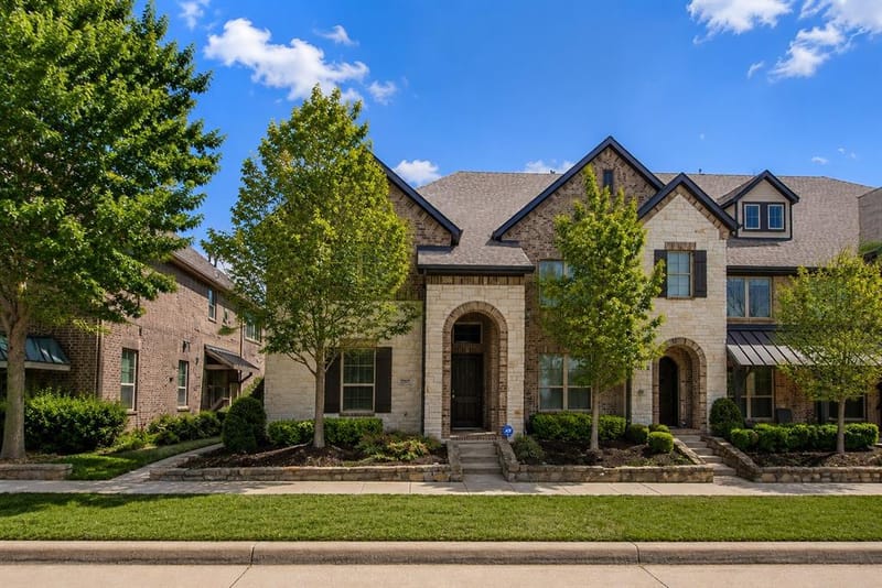 7213 Huckleberry Drive, McKinney TX 75070 - Photo 3