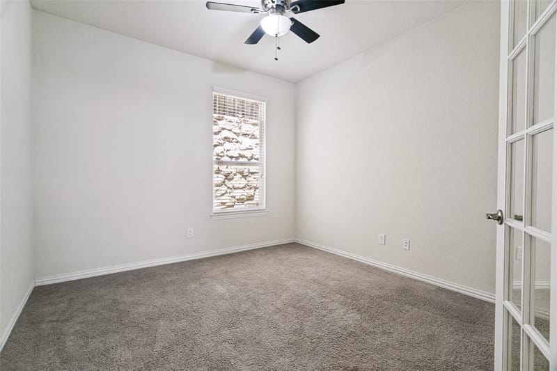 211 Copper Canyon Drive, Lewisville TX 75067 - Photo 5