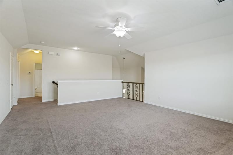 211 Copper Canyon Drive, Lewisville TX 75067 - Photo 14