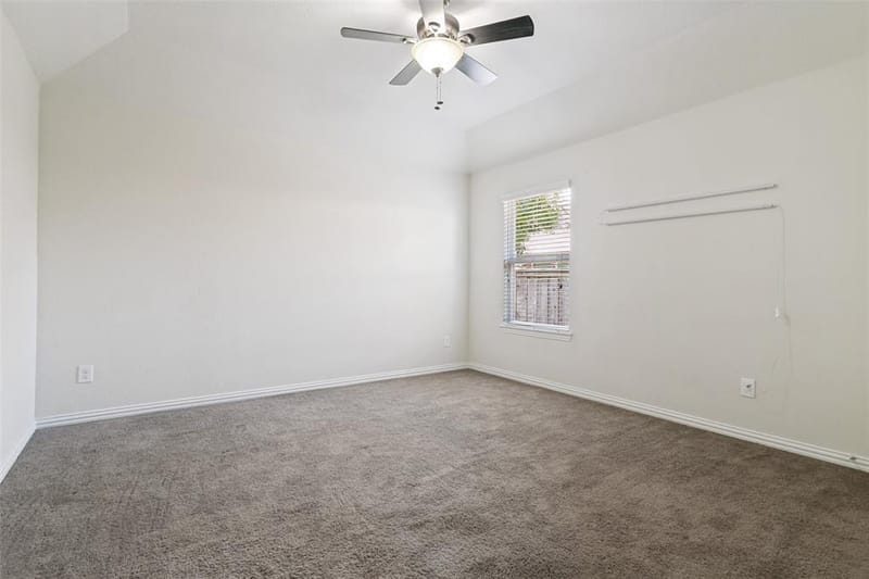 211 Copper Canyon Drive, Lewisville TX 75067 - Photo 18