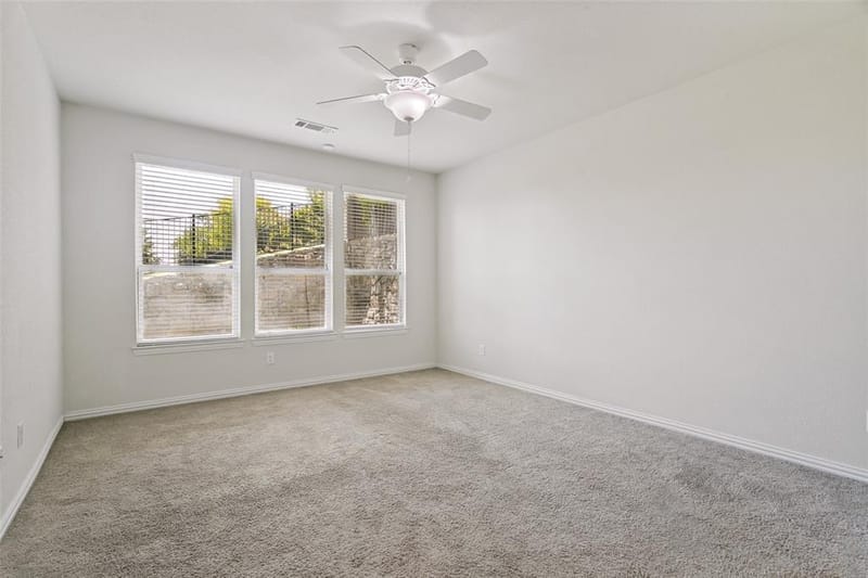 211 Copper Canyon Drive, Lewisville TX 75067 - Photo 15