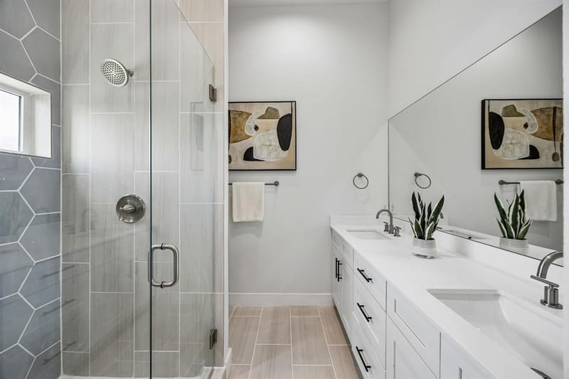 2611 Hondo Avenue # 102, Dallas TX 75219 - Photo 15