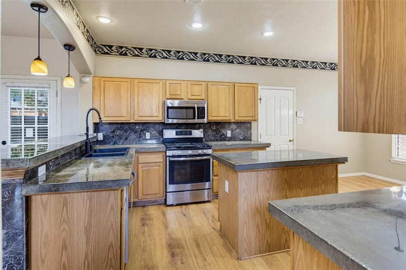 4549 Shadowridge Drive, The Colony TX 75056 - Photo 8