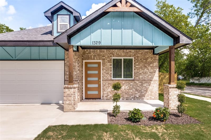 1329 Arizona Avenue, Fort Worth TX 76104 - Photo 3