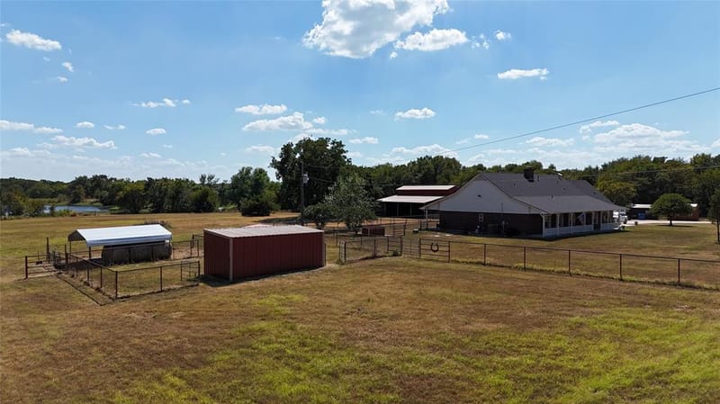 1226 County Road 243, Collinsville TX 76233 - Photo 34