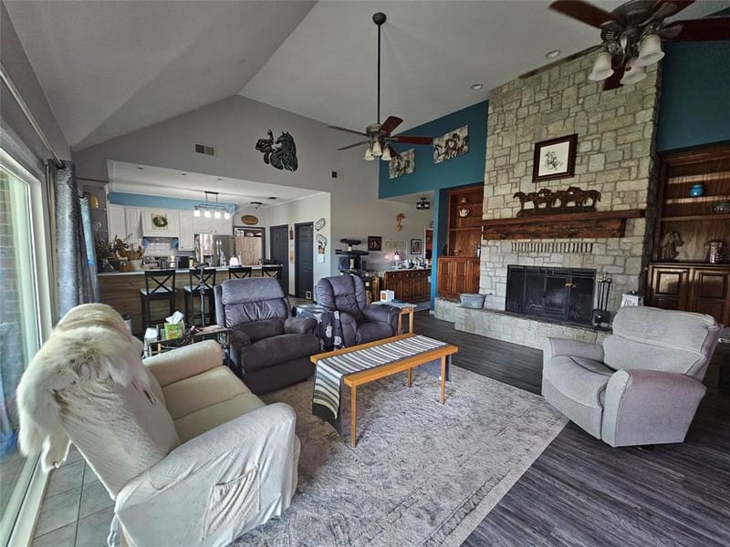 1226 County Road 243, Collinsville TX 76233 - Photo 11