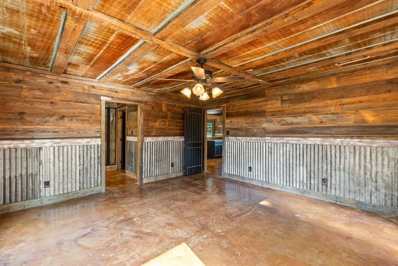 2631 County Road 2400, Pickton TX 75471 - Photo 18