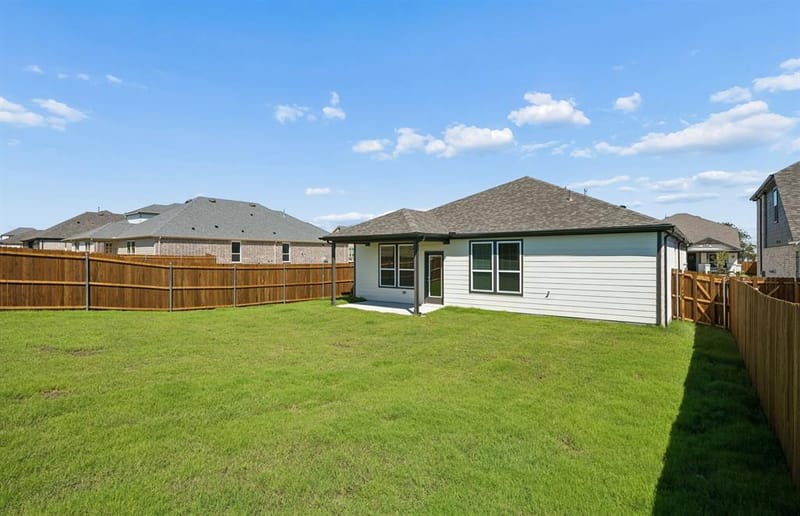 429 Avian Way, Godley TX 76044 - Photo 17
