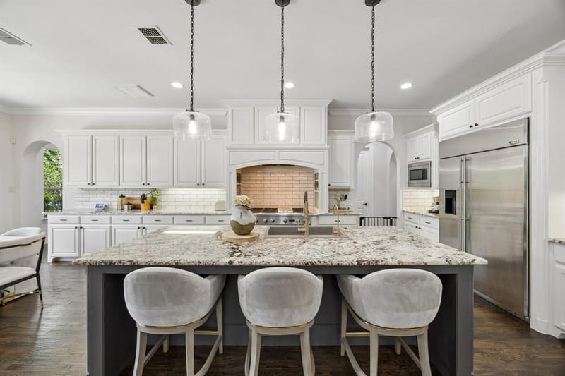 3812 Shady Creek Court, Frisco TX 75033 - Photo 8