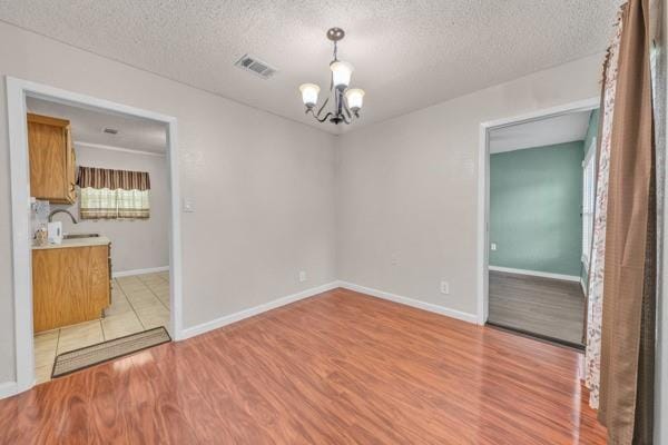1005 W Clarence Street W, Fort Worth TX 76117 - Photo 9