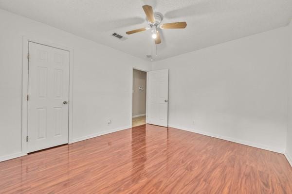 1005 W Clarence Street W, Fort Worth TX 76117 - Photo 15