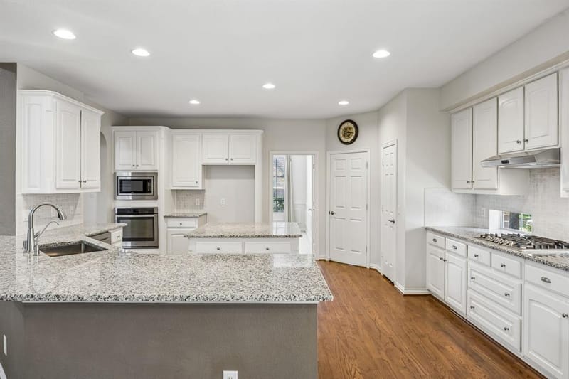 122 Woodland Cove, Coppell TX 75019 - Photo 2