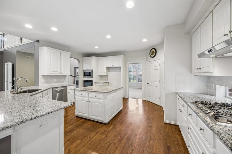 122 Woodland Cove, Coppell TX 75019 - Photo 3