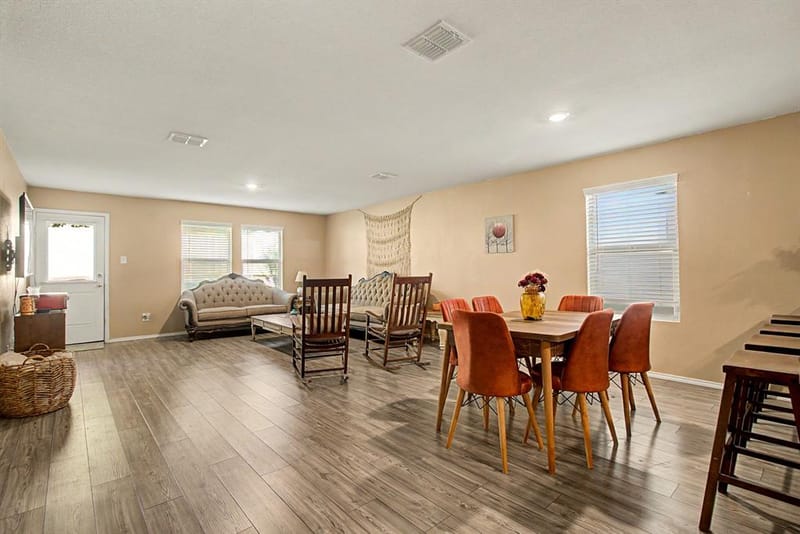 1517 Oak Creek Drive, Hutchins TX 75141 - Photo 9