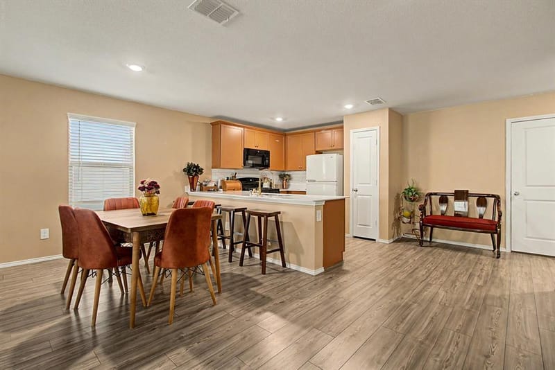 1517 Oak Creek Drive, Hutchins TX 75141 - Photo 4