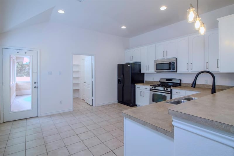 1609 Jasmine Trail, Savannah TX 76227 - Photo 5