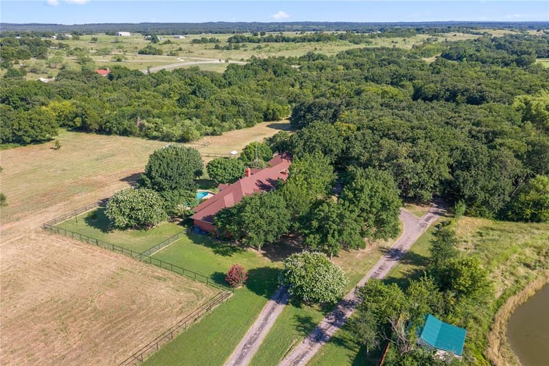 200 County Road 2130, Gainesville TX 76240 - Photo 36