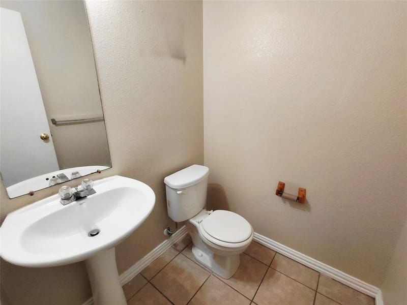 2123 W Grove Lane, Grand Prairie TX 75052 - Photo 6