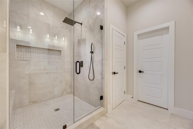 2507 Fatima Avenue, Dallas TX 75241 - Photo 9
