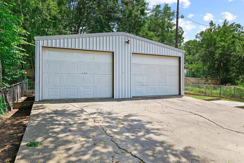 1320 W Morton Street, Denison TX 75020 - Photo 28