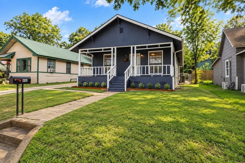 1320 W Morton Street, Denison TX 75020 - Photo 4