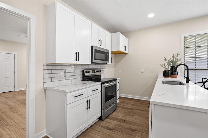 1320 W Morton Street, Denison TX 75020 - Photo 8