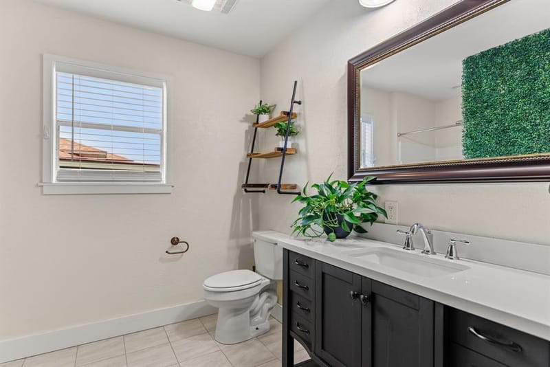 515 W 6th Street, McGregor TX 76657 - Photo 12