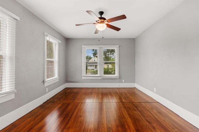 515 W 6th Street, McGregor TX 76657 - Photo 10