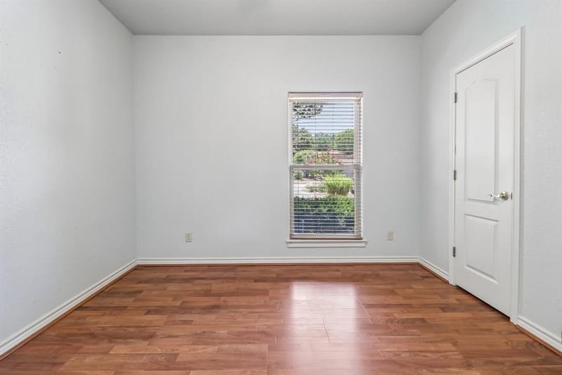 824 Havenwood Lane S, Fort Worth TX 76112 - Photo 27
