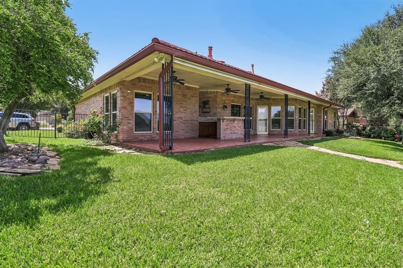824 Havenwood Lane S, Fort Worth TX 76112 - Photo 34