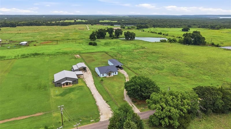 119 Arkansas Road, Sadler TX 76264 - Photo 2