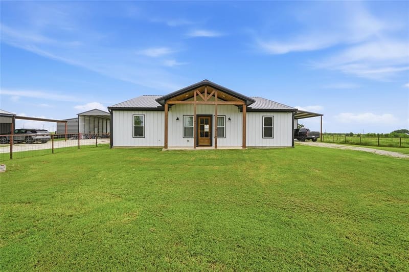 119 Arkansas Road, Sadler TX 76264 - Photo 4