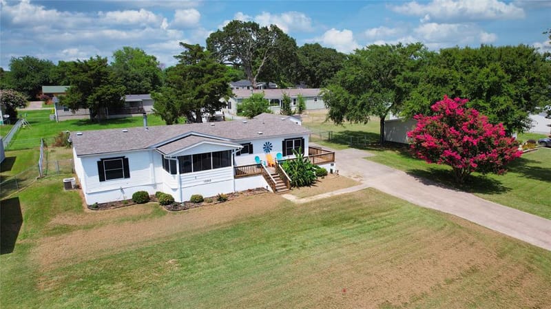 10245 Northlake Circle, Kemp TX 75143 - Photo 31