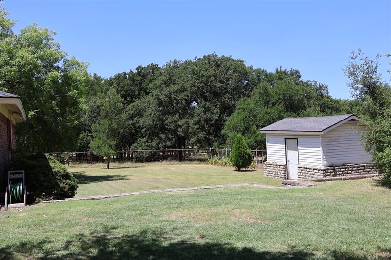 4315 Waples Road, Granbury TX 76049 - Photo 17