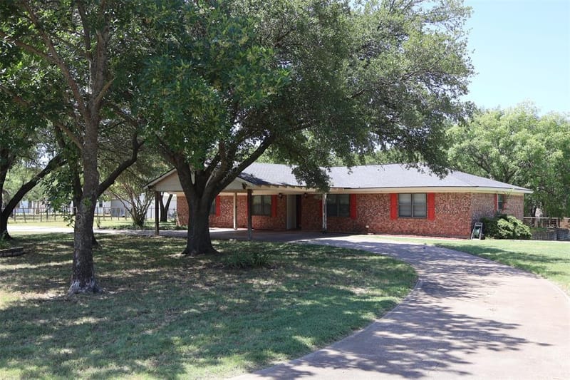 4315 Waples Road, Granbury TX 76049 - Photo 5