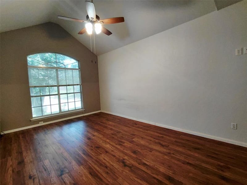 3613 Stockton Drive, Carrollton TX 75010 - Photo 5