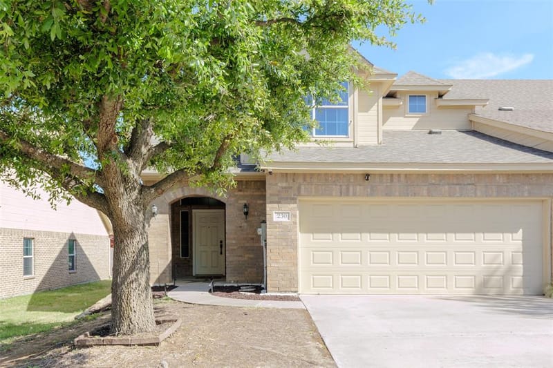 230 Greathouse Village, Decatur TX 76234 - Photo 3