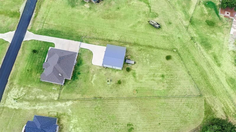 140 Clayton Crossing, Springtown TX 76082 - Photo 37