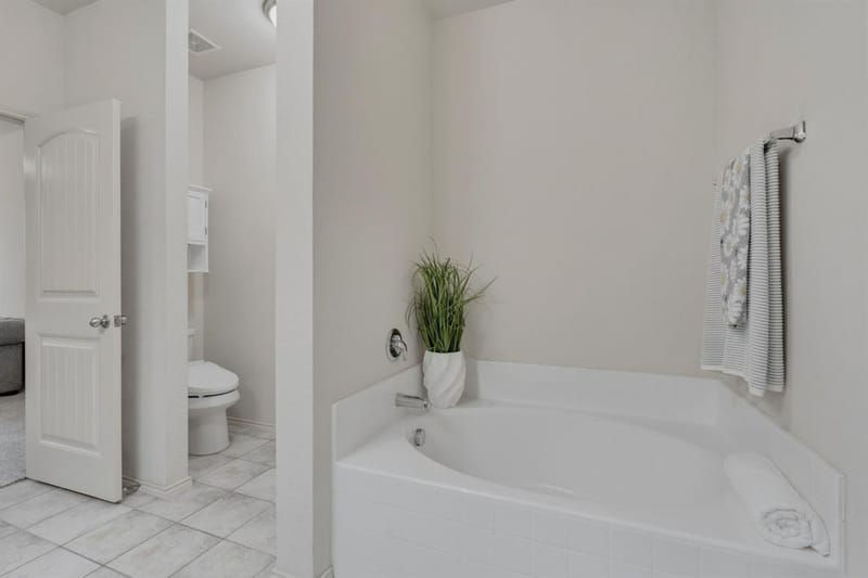 5005 Marina Drive, Denton TX 76208 - Photo 22