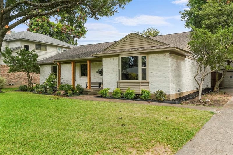 925 Fernwood Drive, Richardson TX 75080 - Photo 3