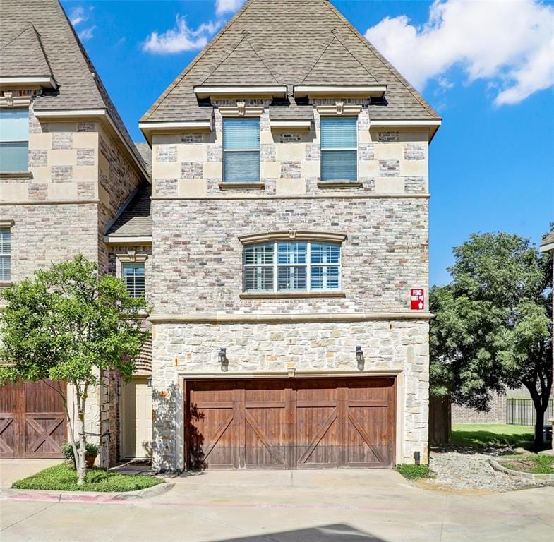 2700 Club Ridge Drive # 8, Lewisville TX 75067 - Photo 3