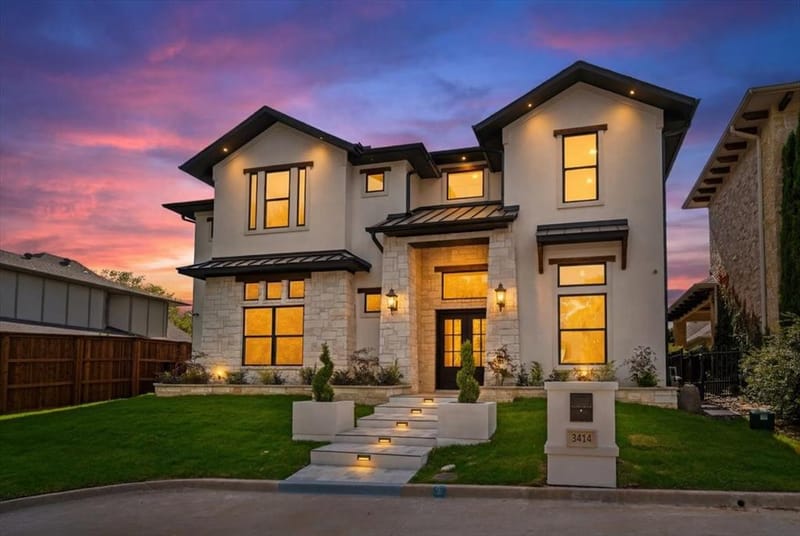 3414 Shadow Brook Court, Denton TX 76210 - Photo 2