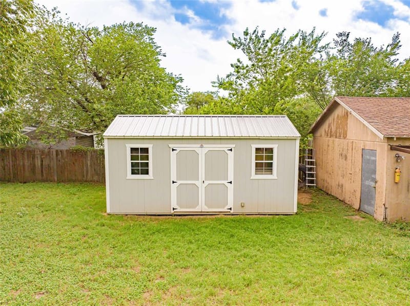 1006 N Live Oak Street, Breckenridge TX 76424 - Photo 27
