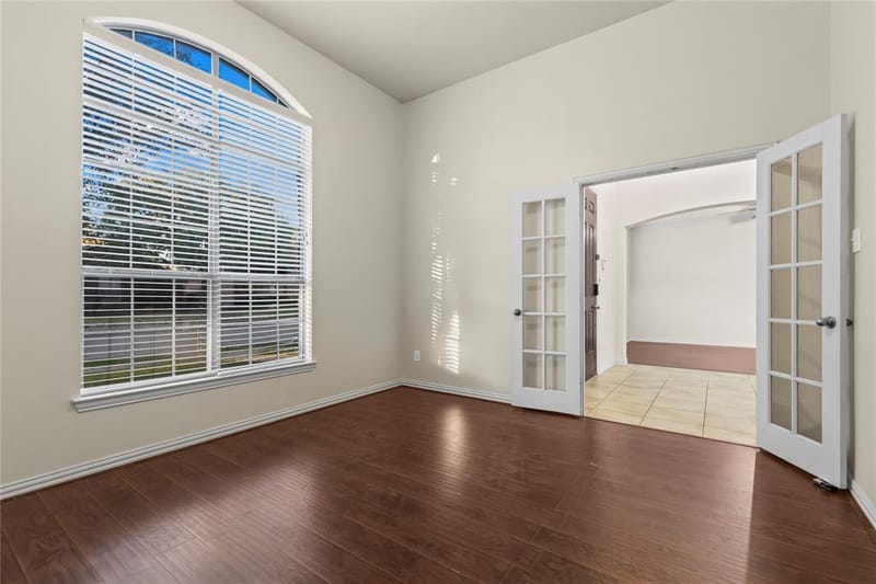 8302 Munich Drive, Rowlett TX 75089 - Photo 4
