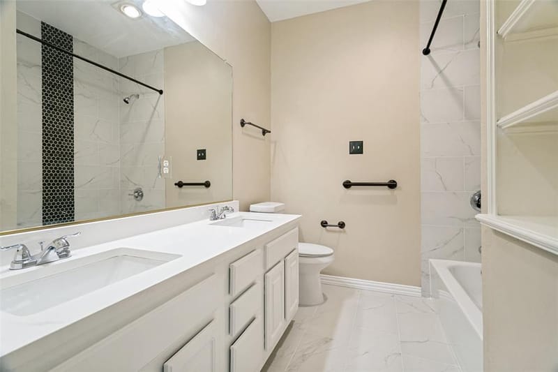 2409 Candlebrook Drive, Flower Mound TX 75028 - Photo 36