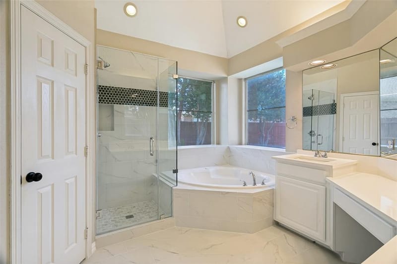 2409 Candlebrook Drive, Flower Mound TX 75028 - Photo 28